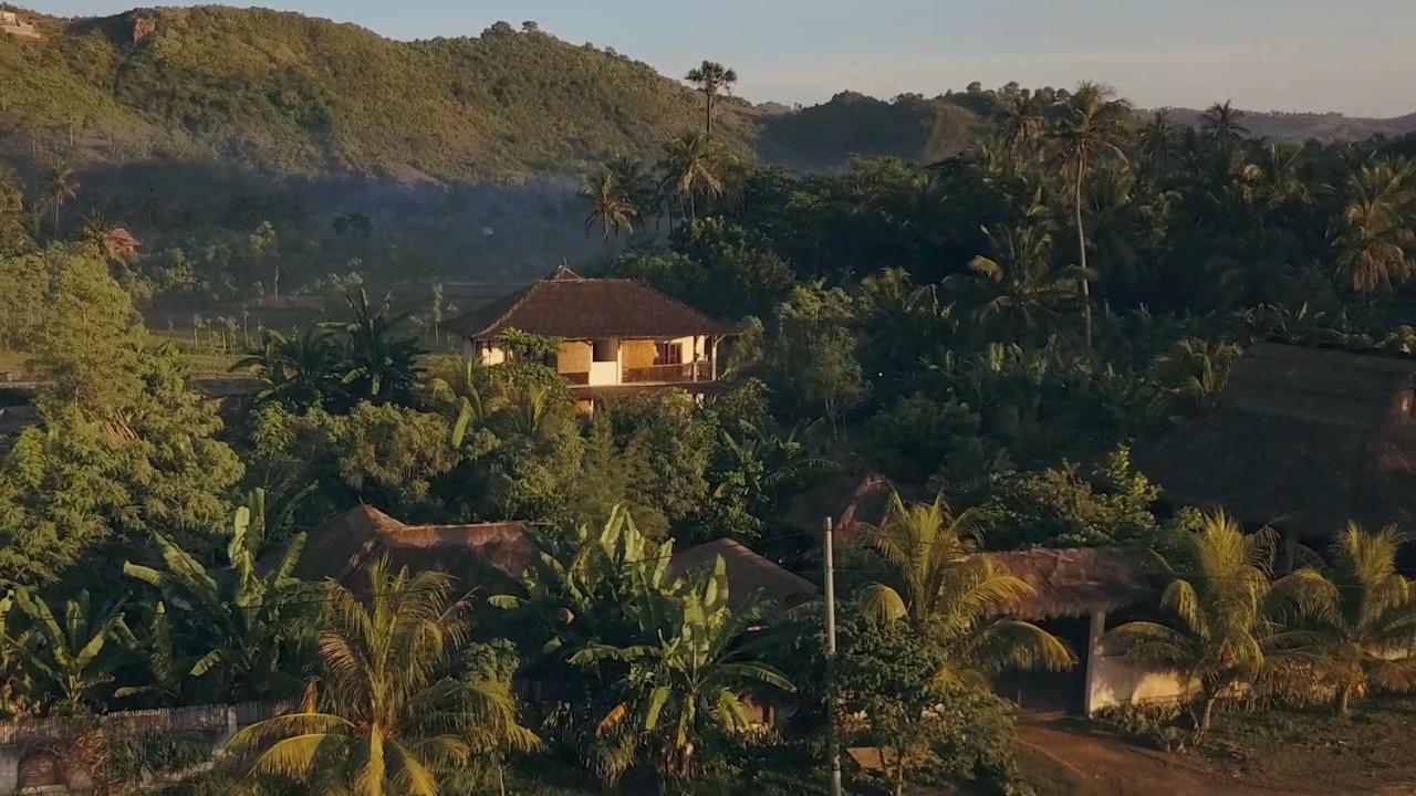 نزل أوا Kuta  المظهر الخارجي الصورة